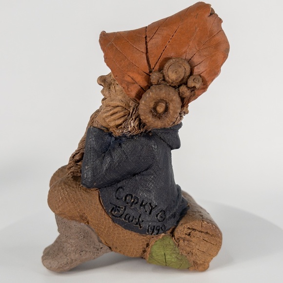 Signed Tom Clark Gnome - Corky 1990
Mold #59 Style #5126 Wine Cork Scorpio - Picture 8 of 10